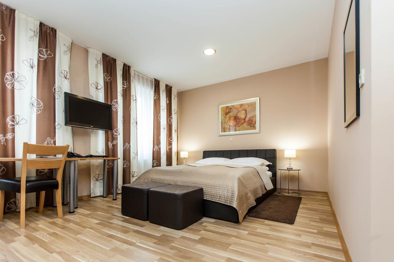 Hotel Petrijevci 比佐瓦茨 客房 照片